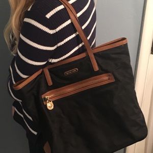Michael Kors ‘Kempton’ Handbag